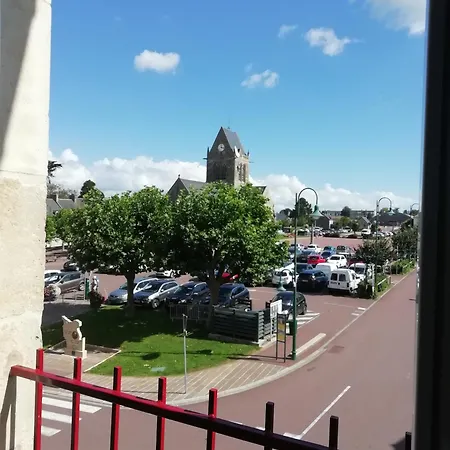 Gite Le Jour J Sainte-Mère-Église Exterior foto